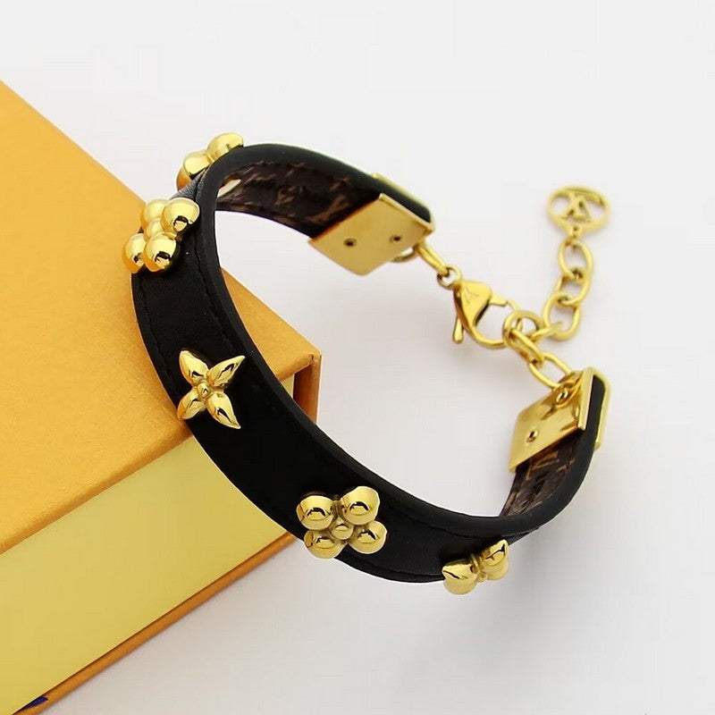 Louis Vuitton Fleurs Rivets 18K Gold Bracelet