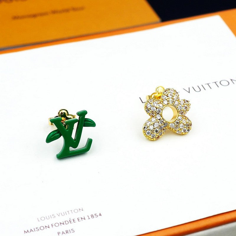 Louis Vuitton Blossom Green Diamond 18K Gold Earrings