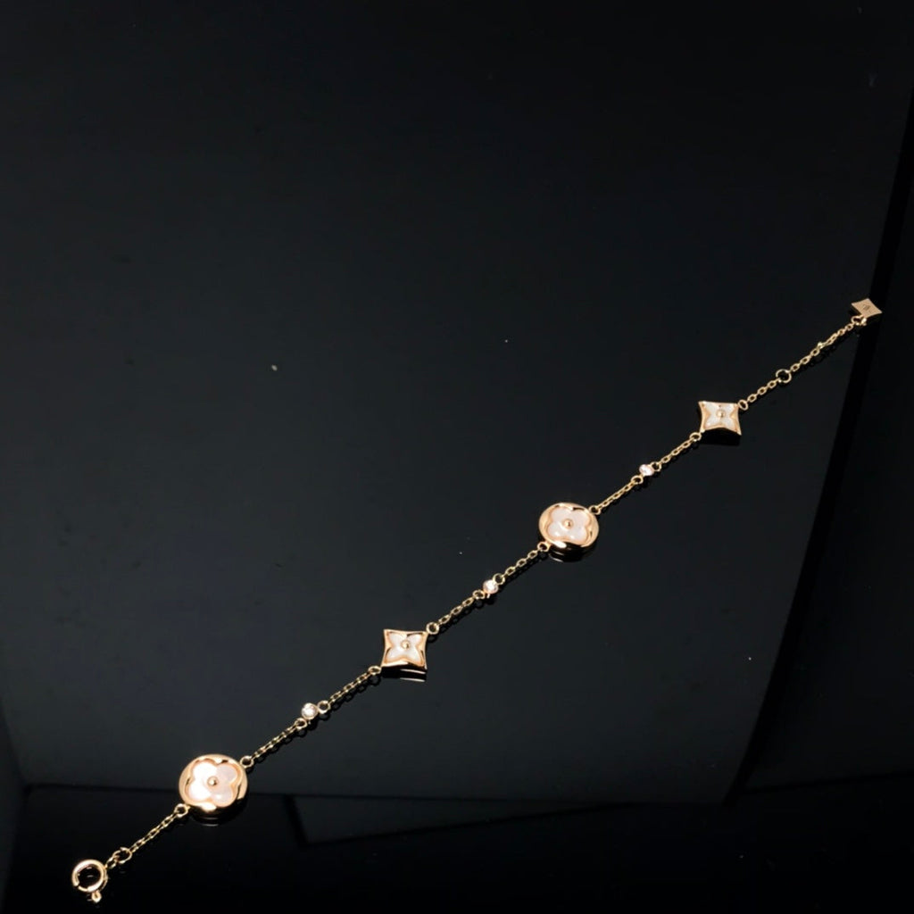 Louis Vuitton Idylle Blossom 18K Gold Bracelet