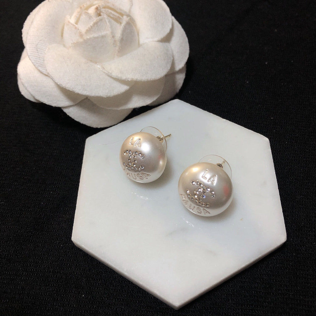 Chanel Pearl 18K Gold Earrings