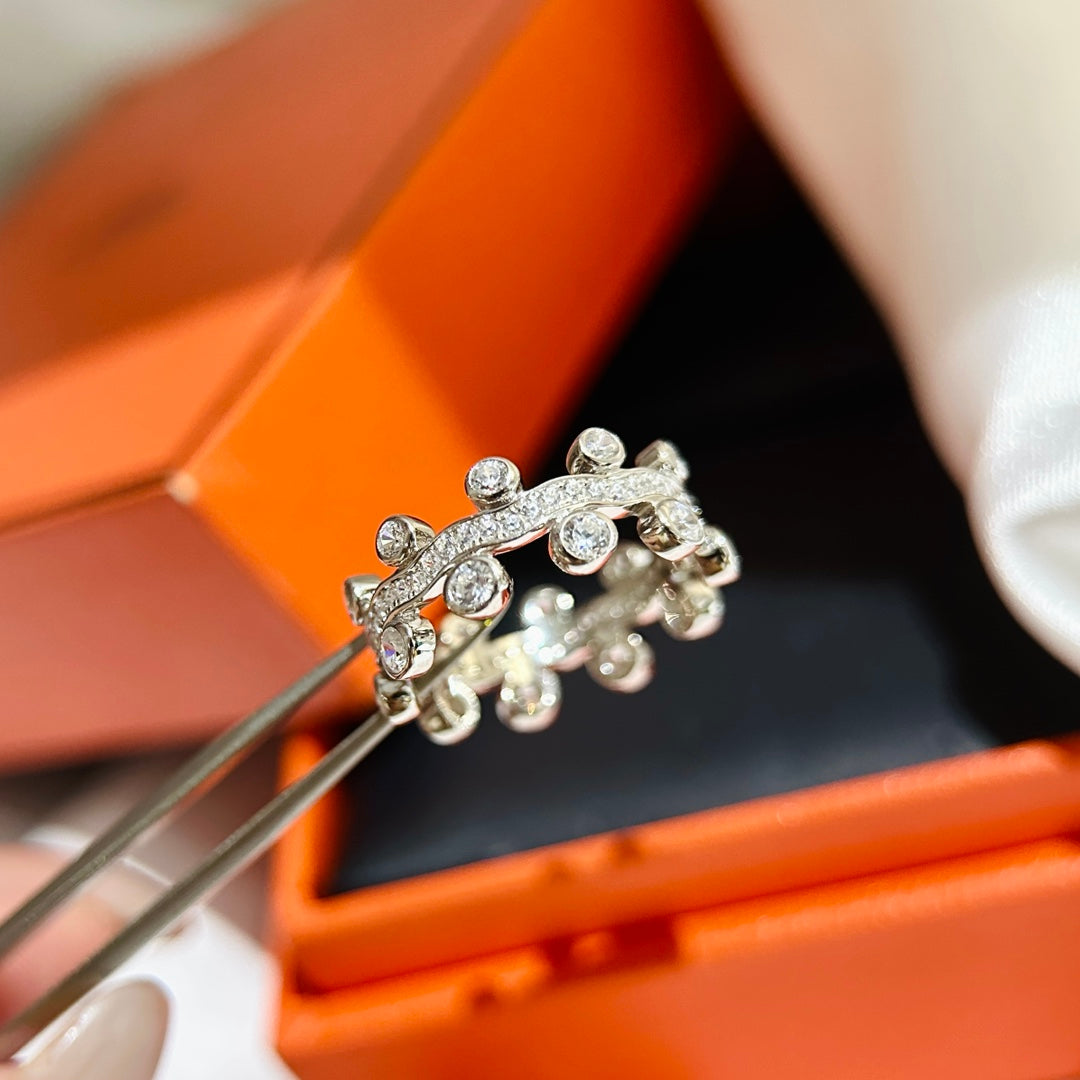 Hermes Vine Flower Dewdrops Diamond 18K Gold Ring