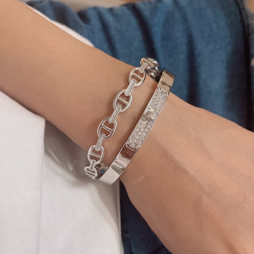 Hermes Kelly Double Tour Diamond 18K Gold Bracelet