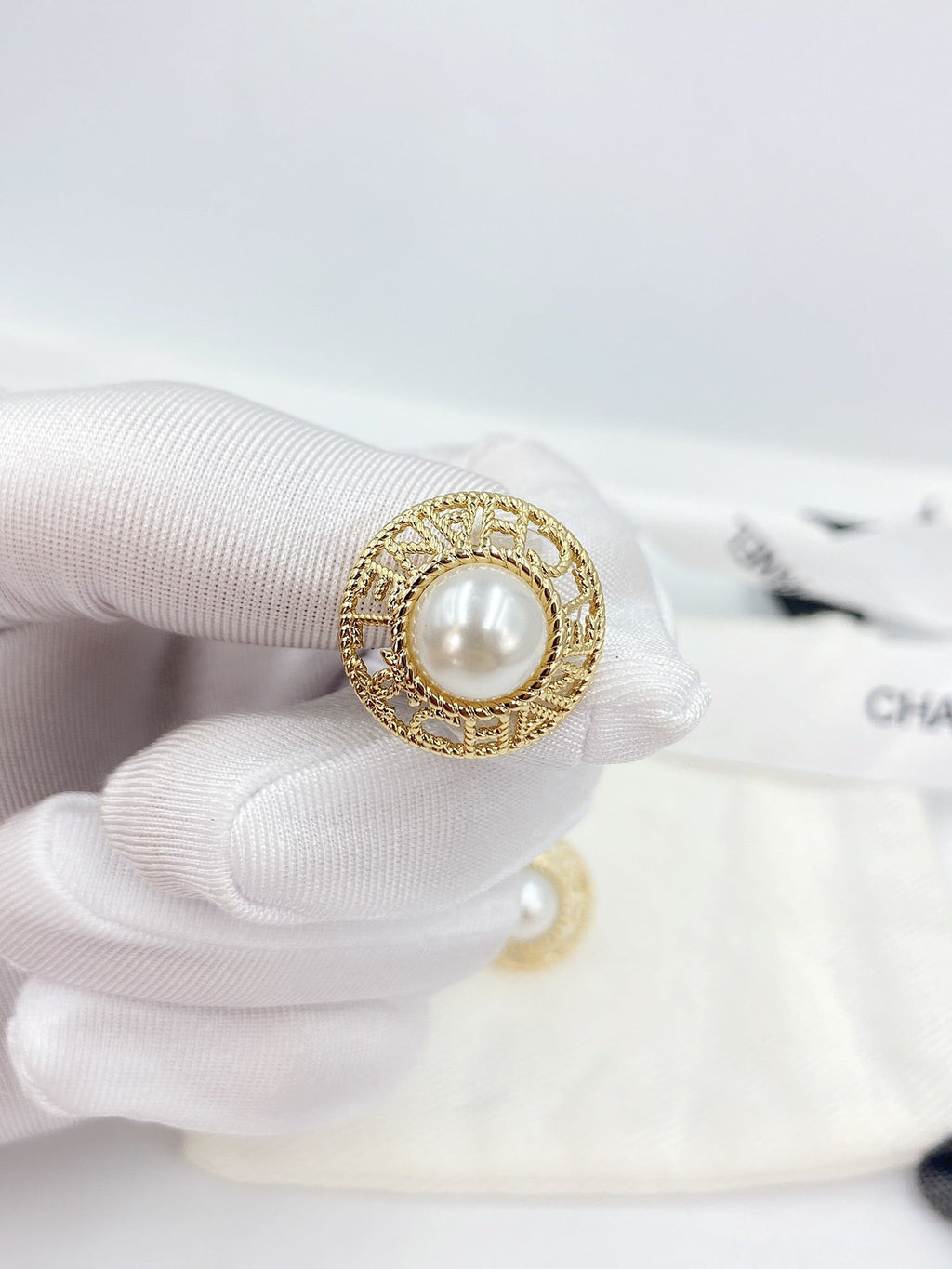 Chanel Pearl Round 18K Gold Earrings