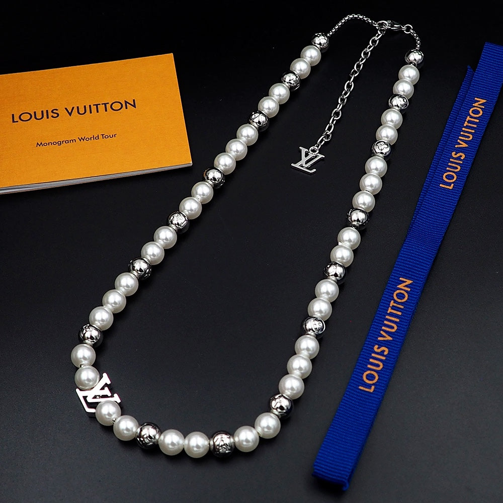 Louis Vuitton Monogram Pearls 18K Gold Necklace