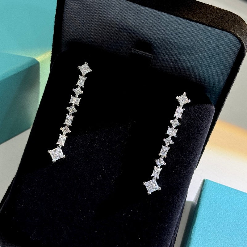 Tiffany Diamond 18K Gold Earrings
