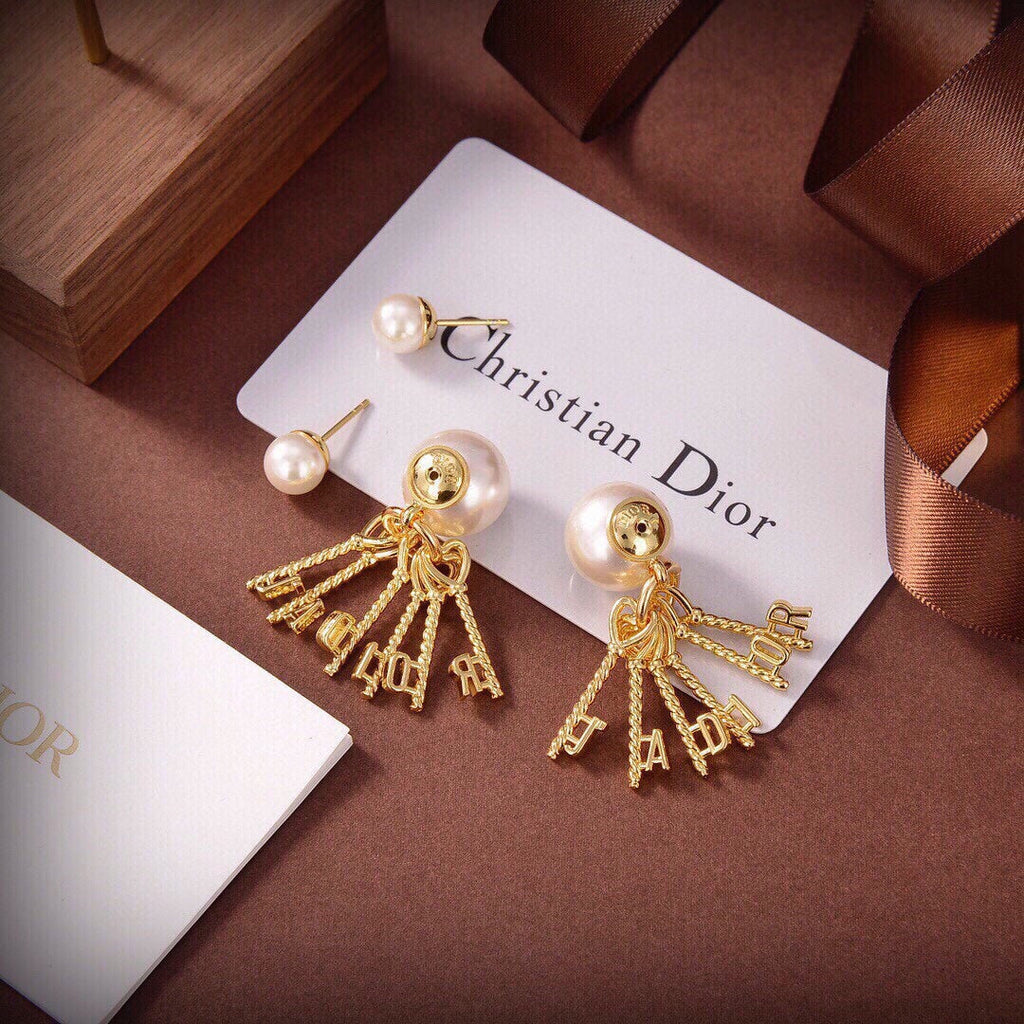 Dior Tassel Pearls 18K Gold Earrings