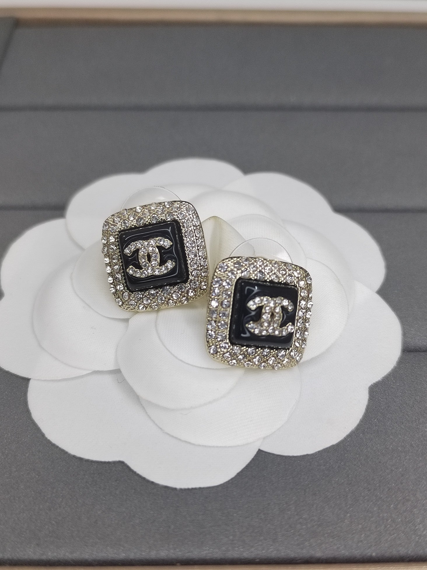 Chanel Diamond Square Black 18K Gold Earrings
