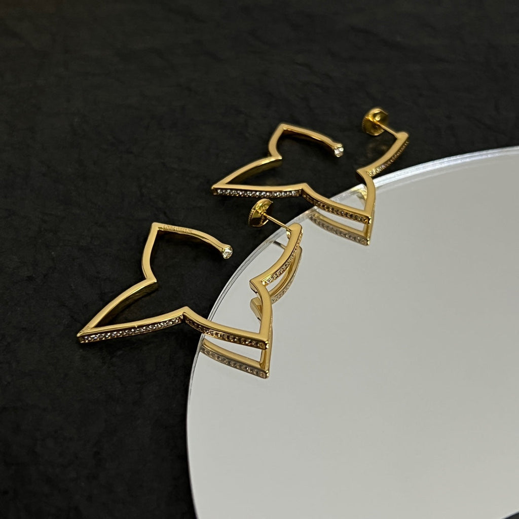 Louis Vuitton Debuts Blossom 18K Gold Earrings