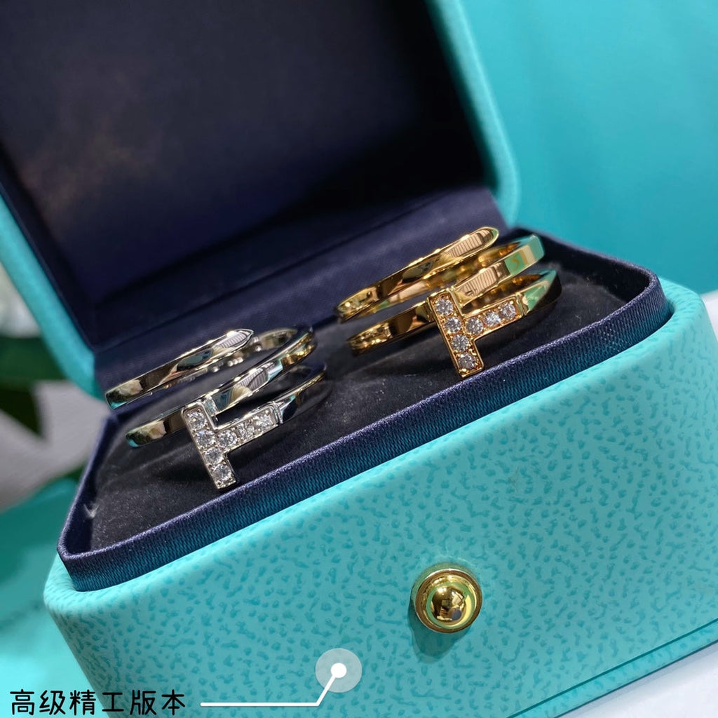 Tiffany Diamond Square 18K Gold Ring