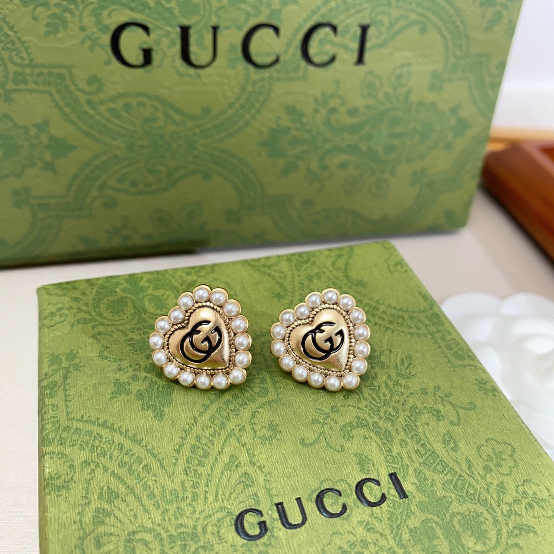 Gucci Double Heart Pearl 18K Gold Earrings