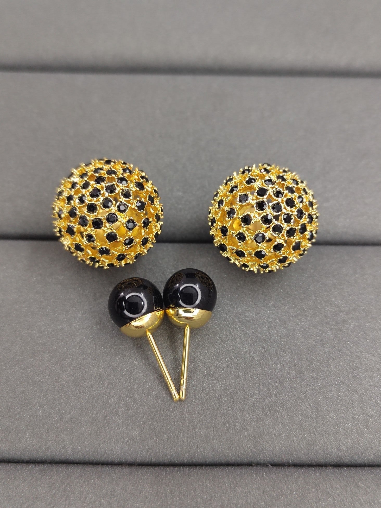 Dior Tribales Black Stone-Effect Resin Pearls 18K Gold Earrings