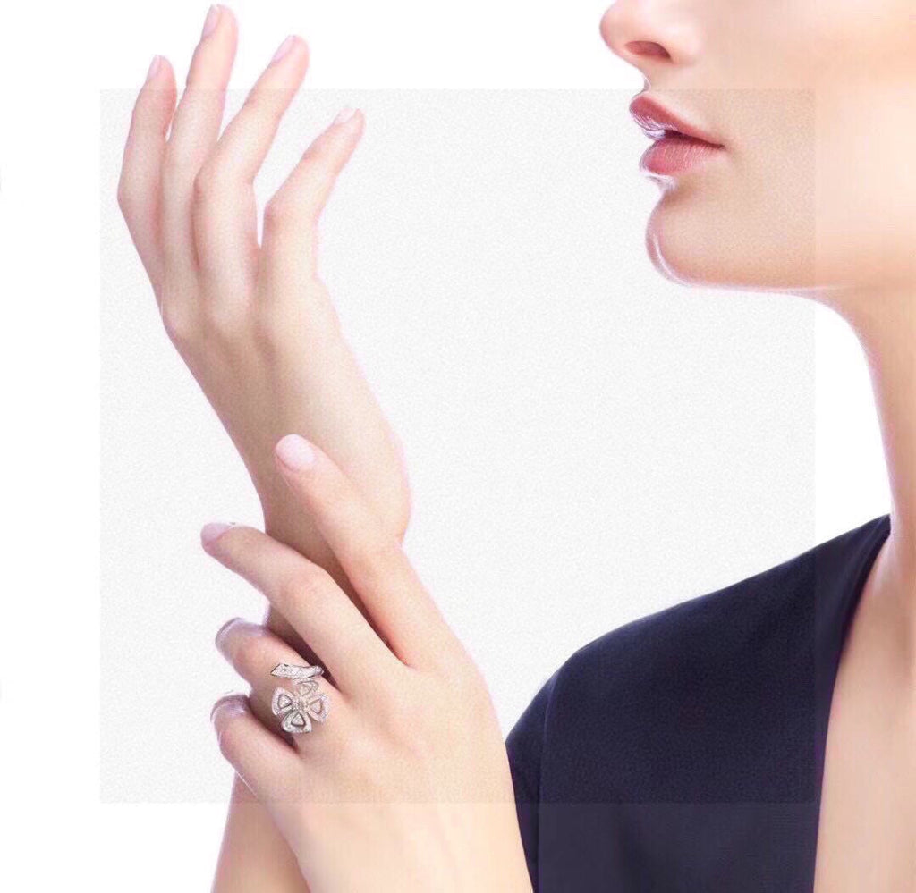 Bvlgari Fiorever 18K Gold Ring