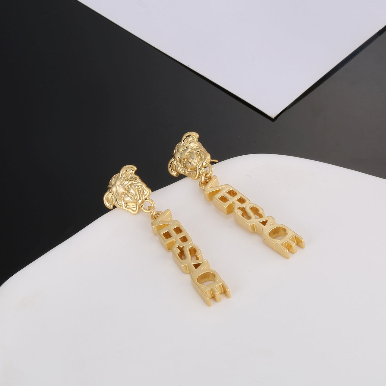 Medusa 18K Gold Earrings