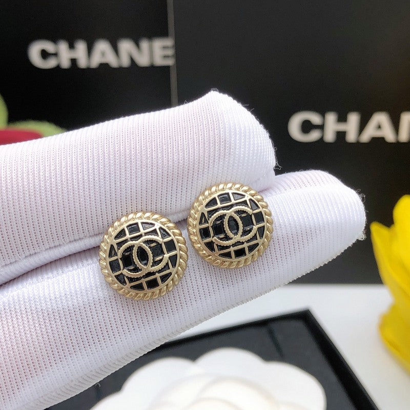 Chanel Black & Gold Round 18K Gold Earrings