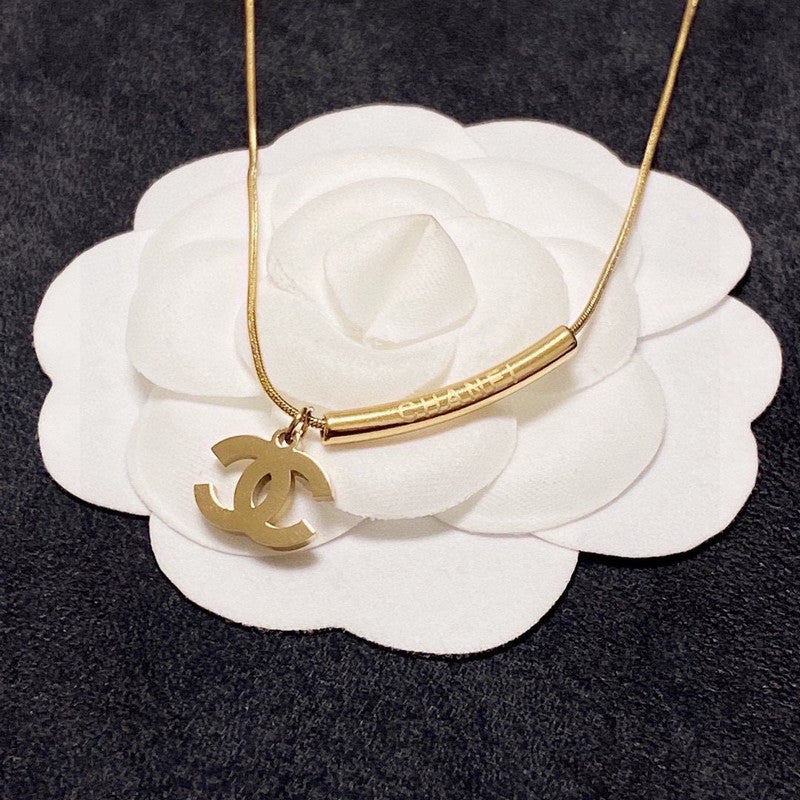 Chanel Gold 18K Gold Necklace