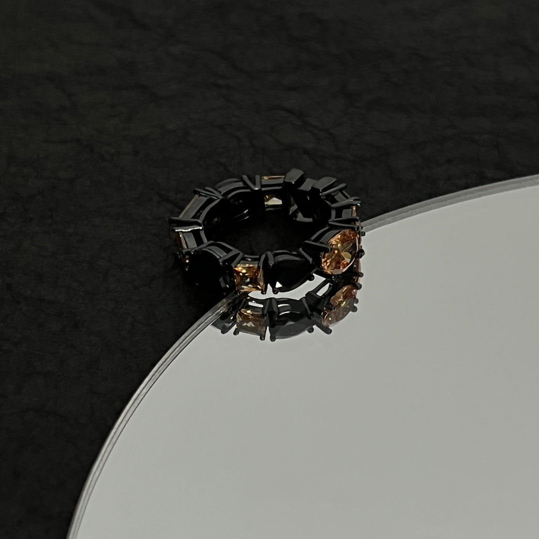 Louis Vuitton Light Crystals 18K Gold Ring