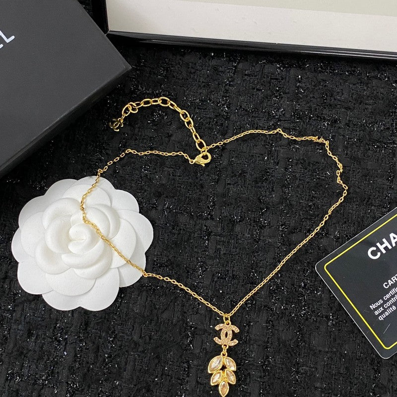 Chanel Flower Crystal 18K Gold Necklace