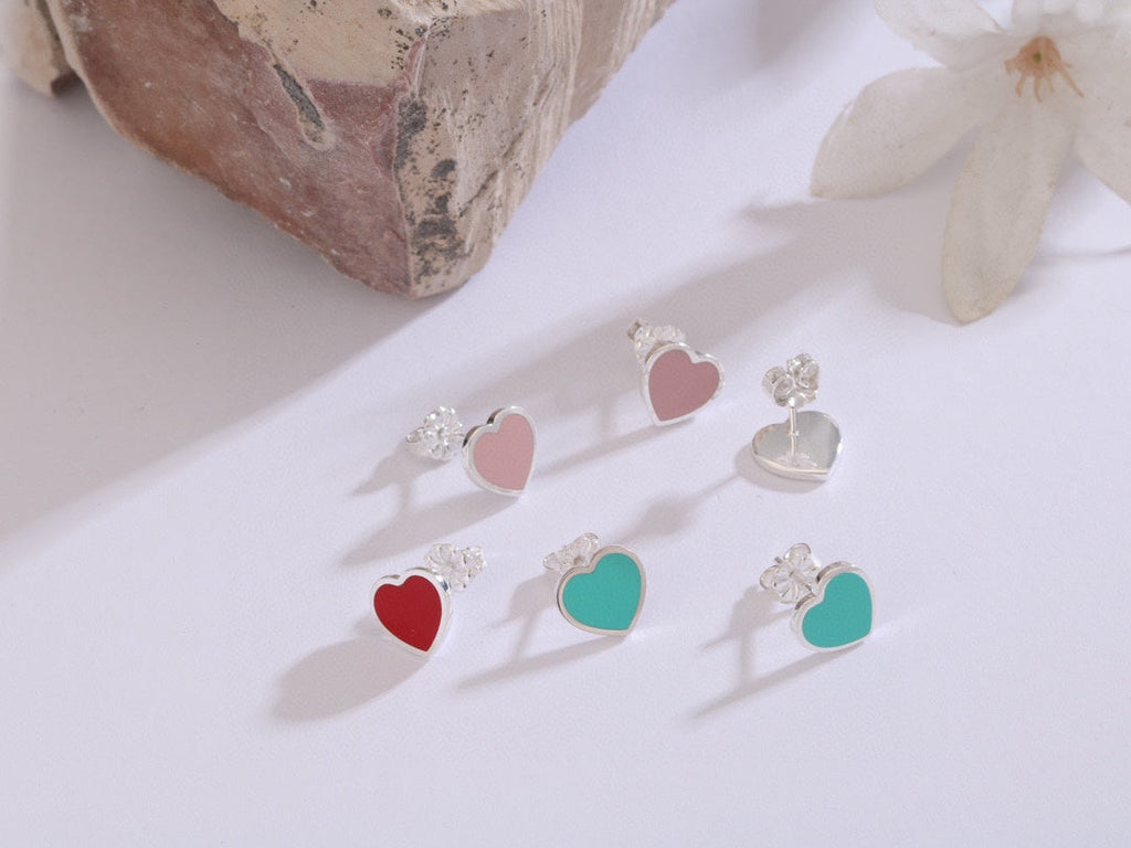 Tiffany Return to Heart 18K Gold Earrings