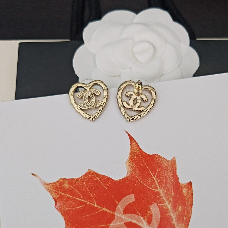 Chanel Heart Diamond 18K Gold Earrings