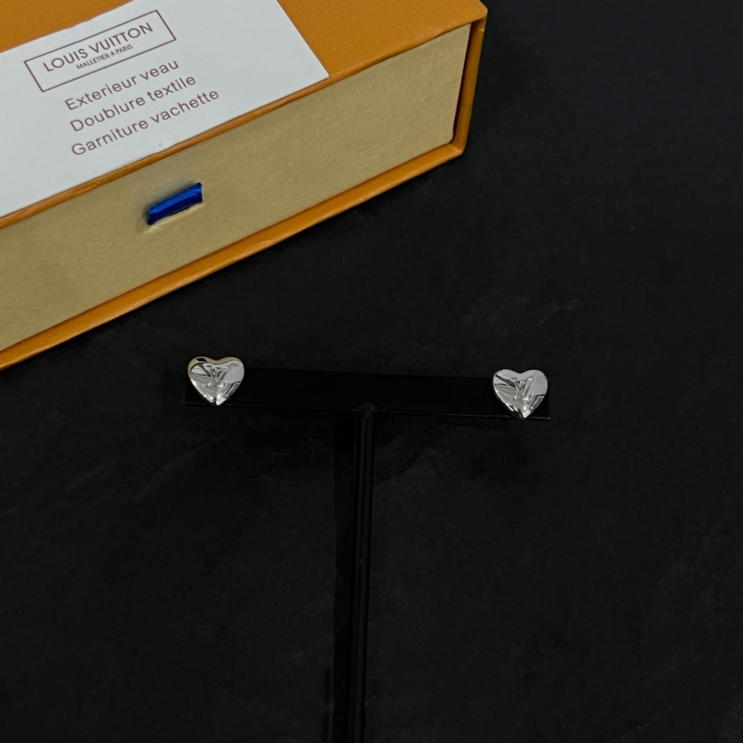 Louis Vuitton Heart 18K Gold Earrings