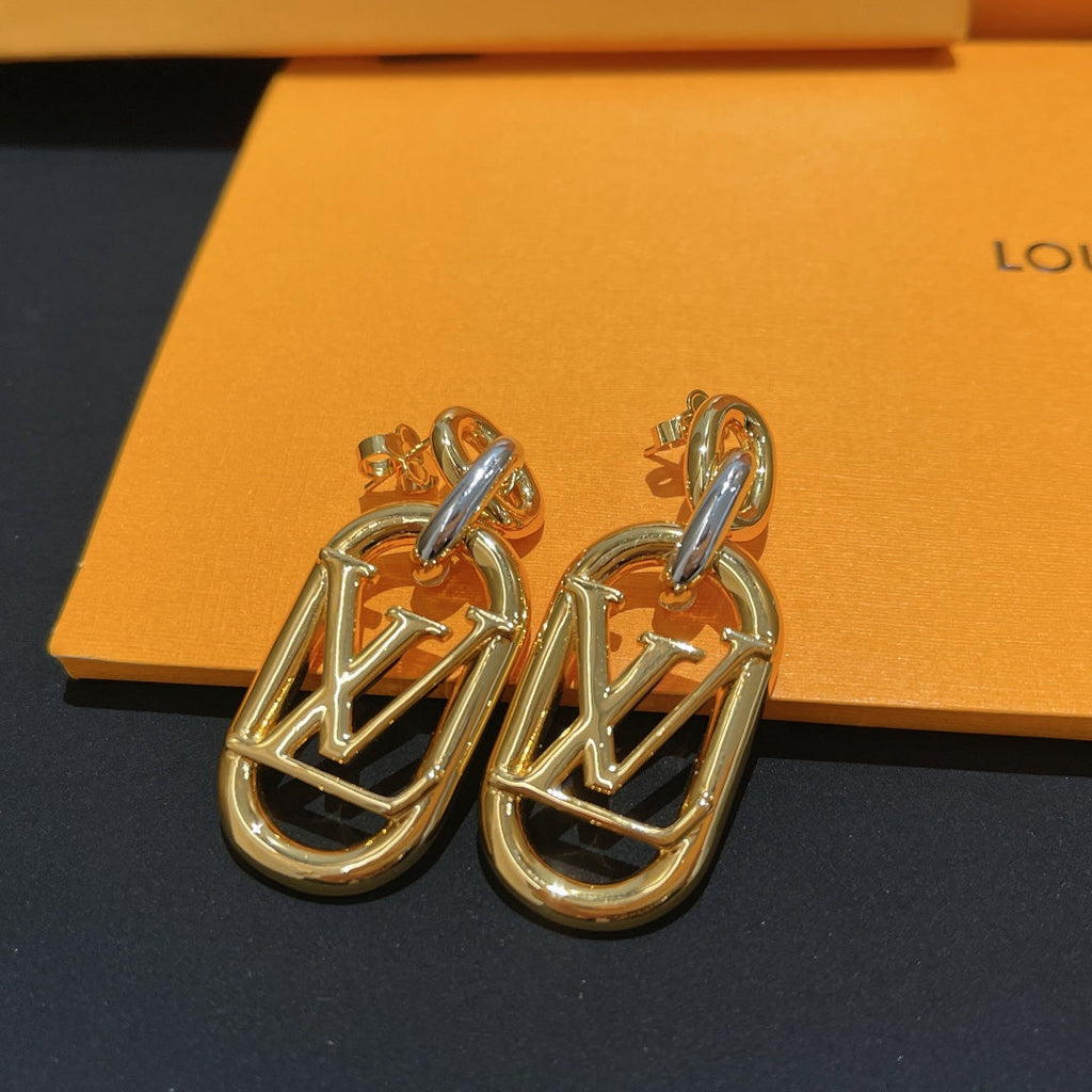 Louis Vuitton My Everyday Chain 18K Gold Earrings