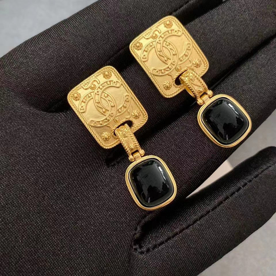 Chanel Black Pearl 18K Gold Earrings