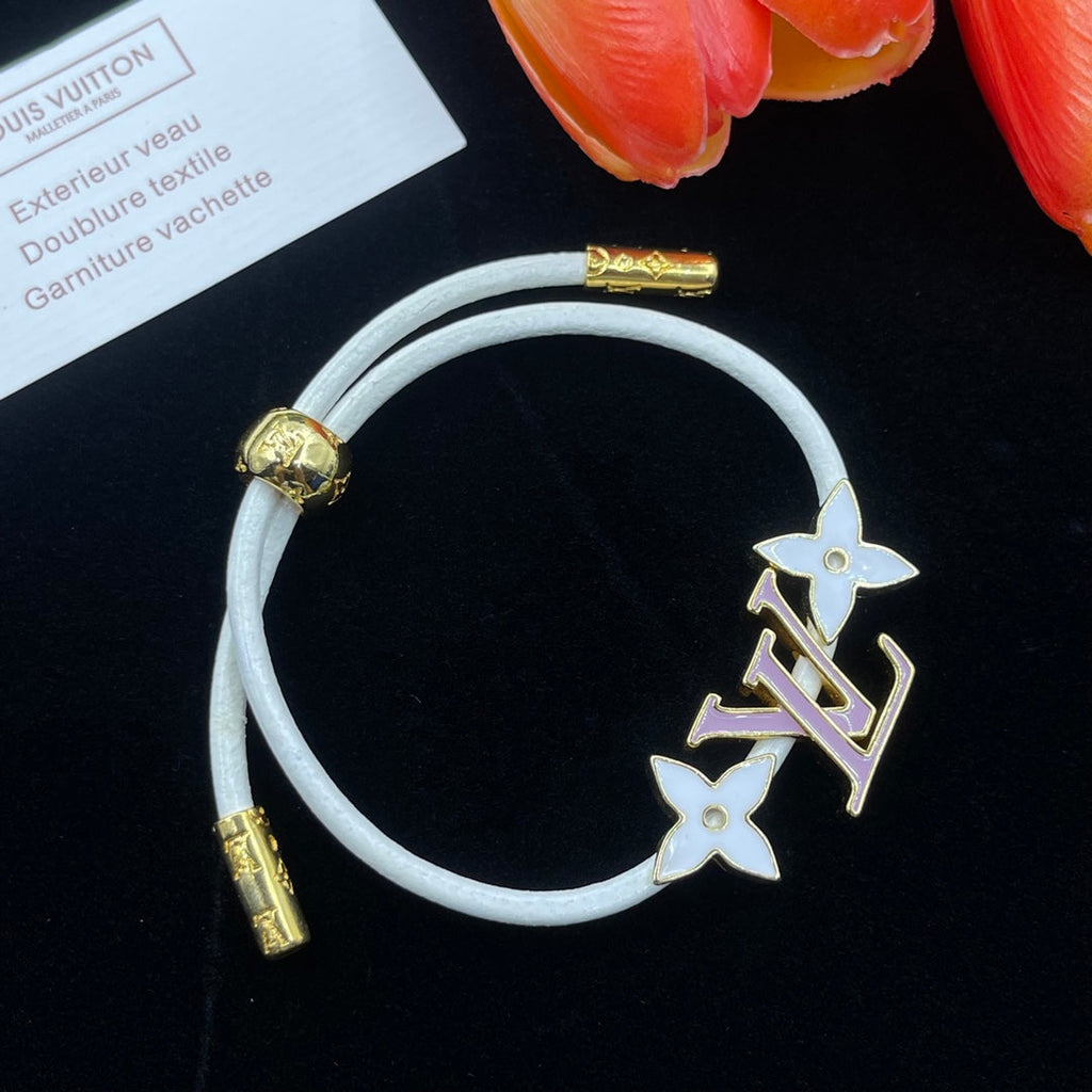 Louis Vuitton Star Pink 18K Gold Bracelet