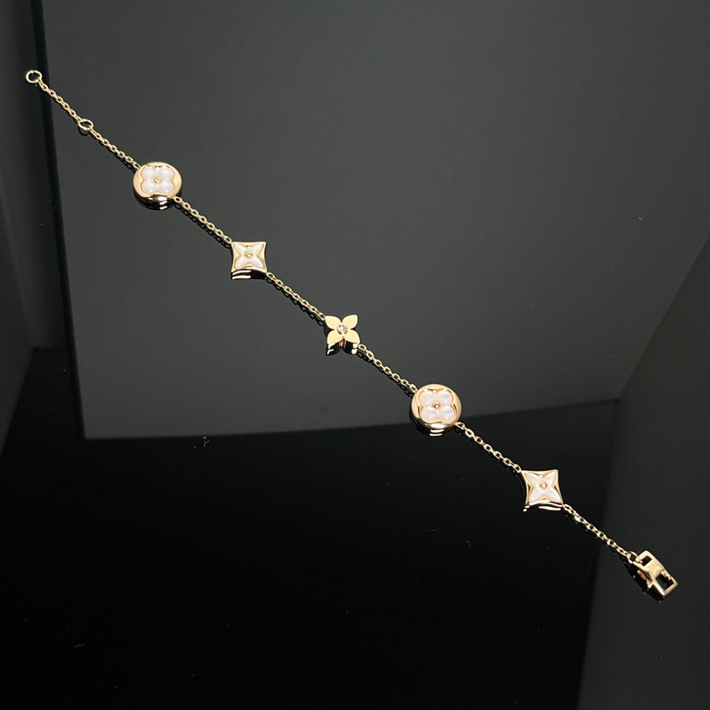 Louis Vuitton Idylle Blossom 18K Gold Bracelet