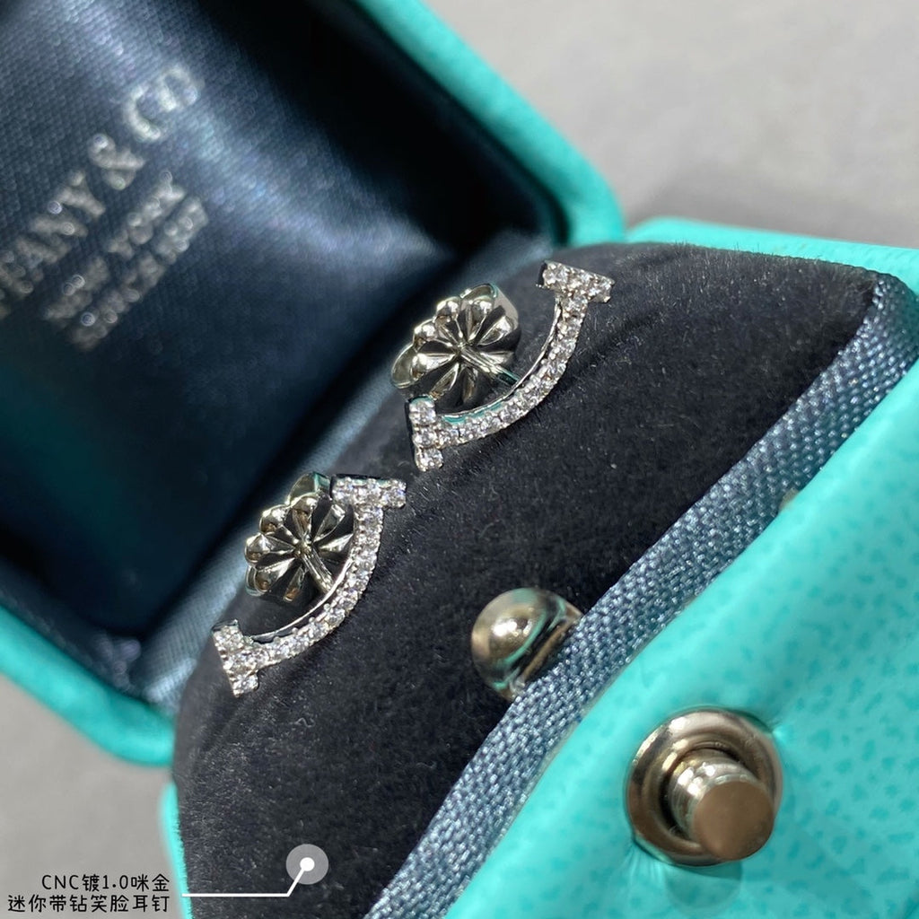 Tiffany Smile Diamonds 18K Gold Earrings