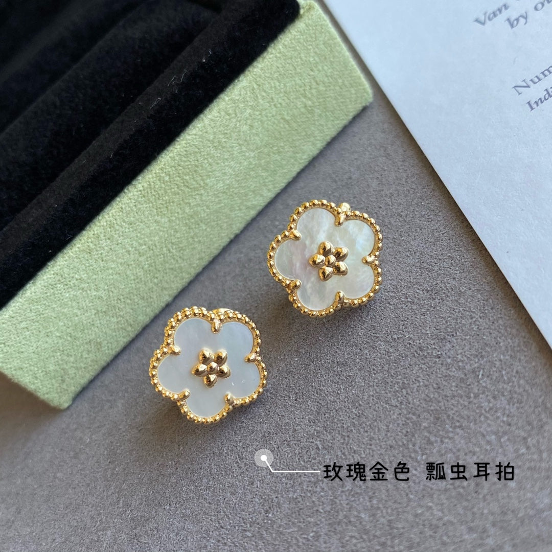 Lucky Spring Plum Blossom 18K Gold Earrings