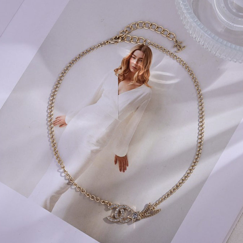 Chanel Star Diamond 18K Gold Necklace