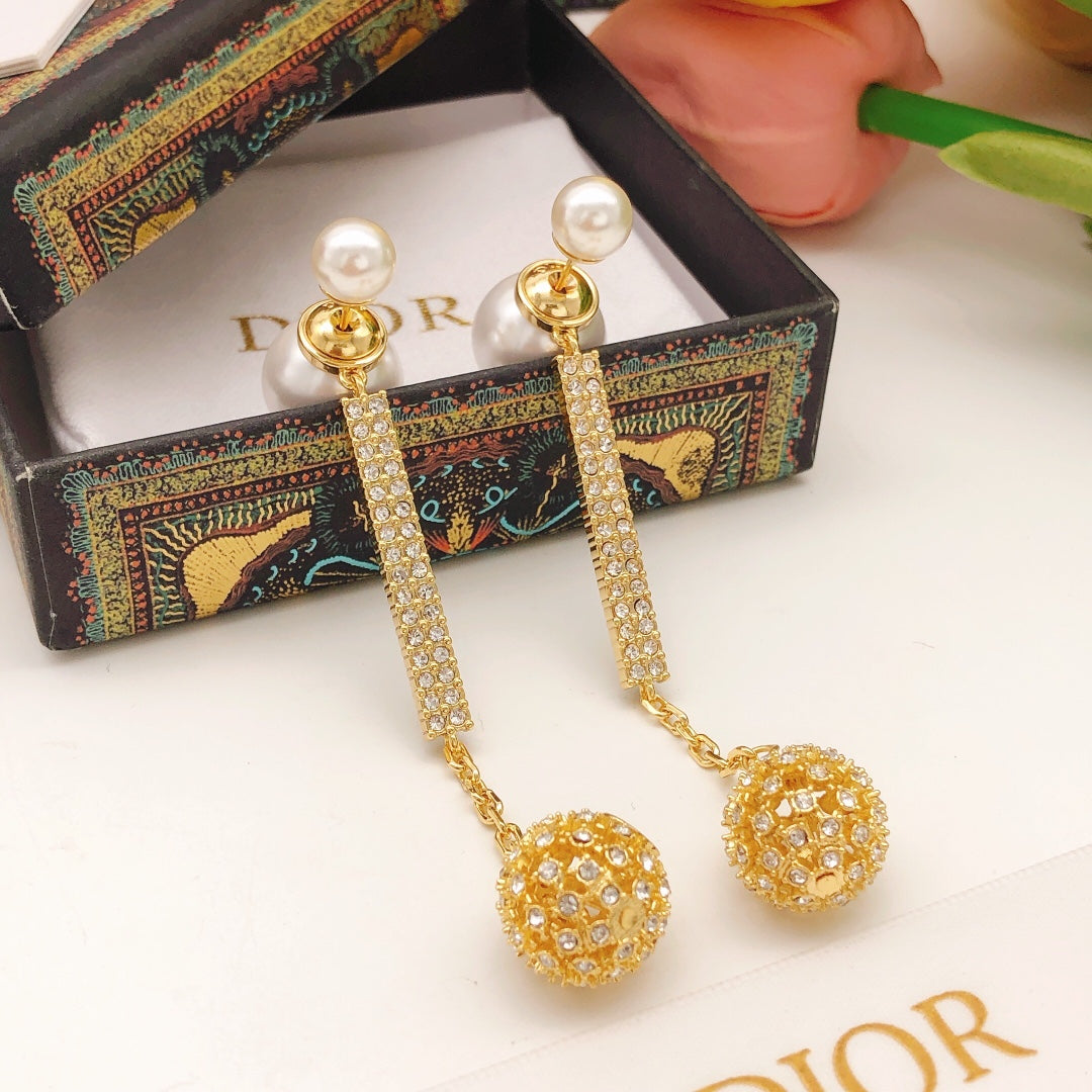 Dior Tassel Diamonds 18K Gold Earrings