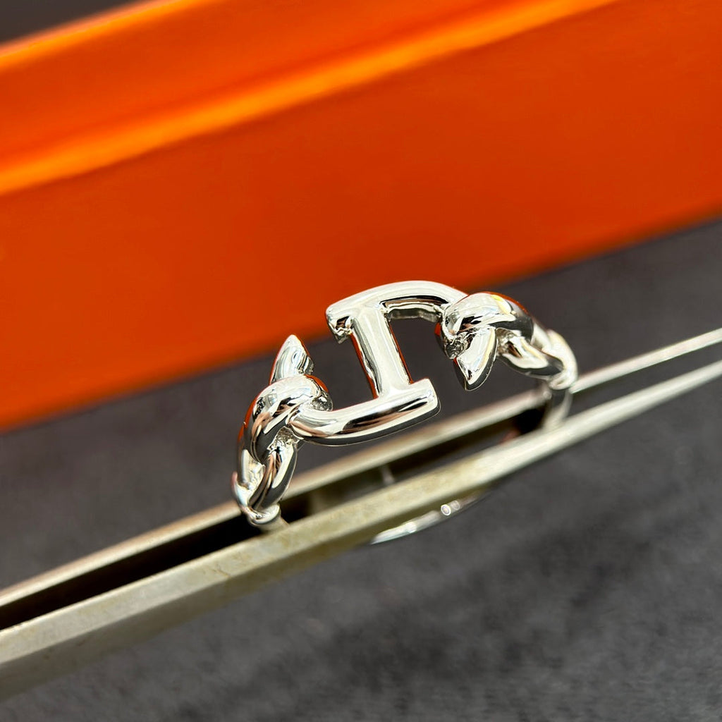 Hermes Farandole 18K Gold Ring