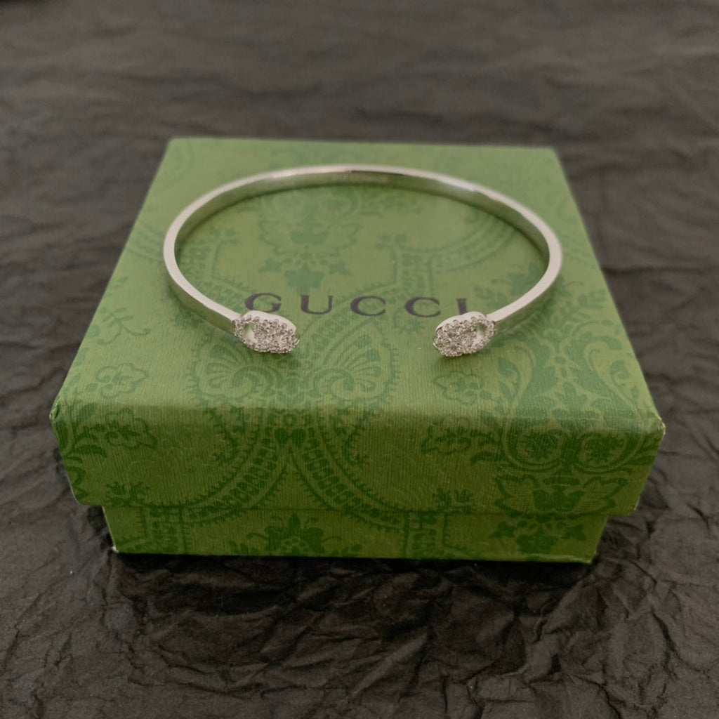 Gucci Double Running Diamond Cuff 18K Gold Bracelet