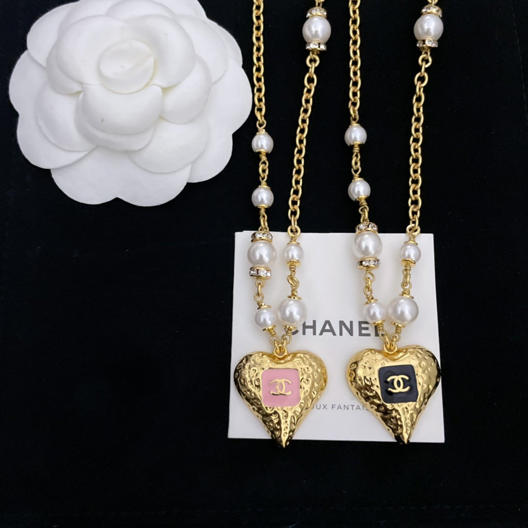 Chanel Pearls Chain 18K Gold Necklace
