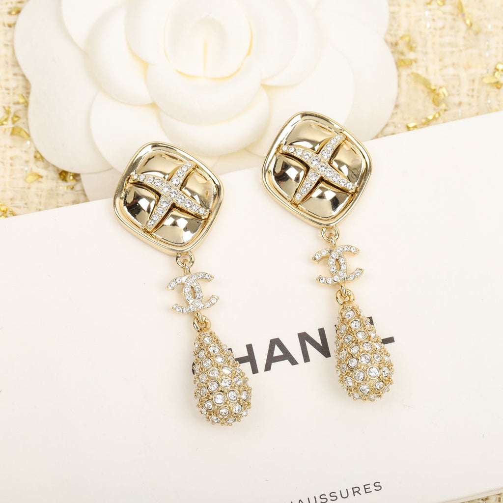 Chanel Cross Rhombus 18K Gold Earrings