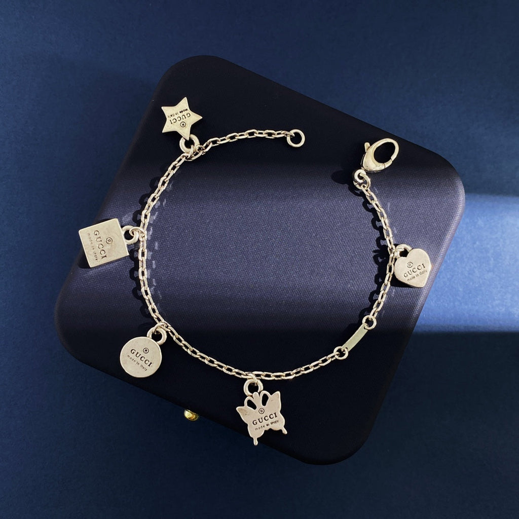 Gucci Double Letter 18K Gold Bracelet