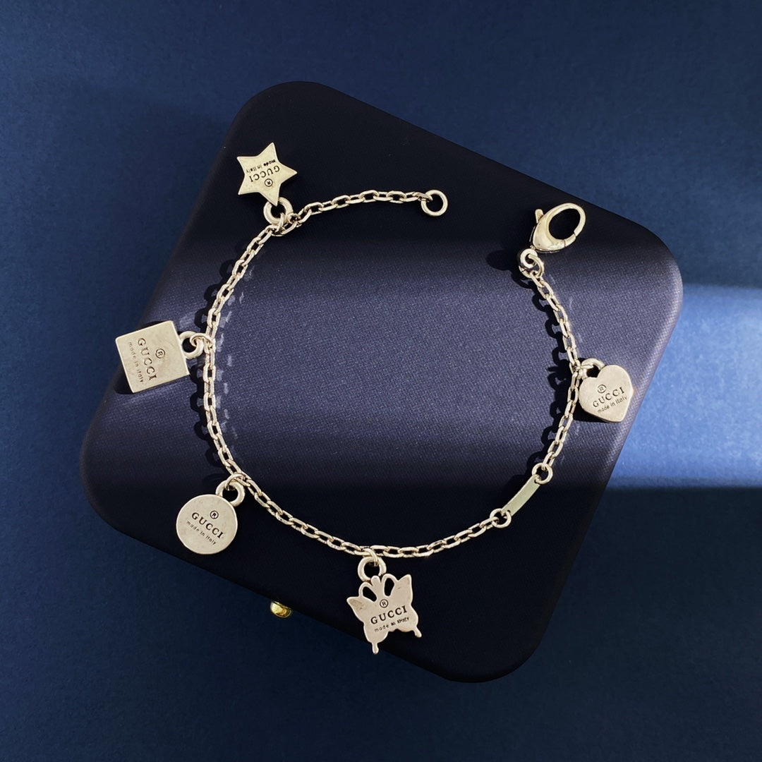 Gucci Double Letter 18K Gold Bracelet