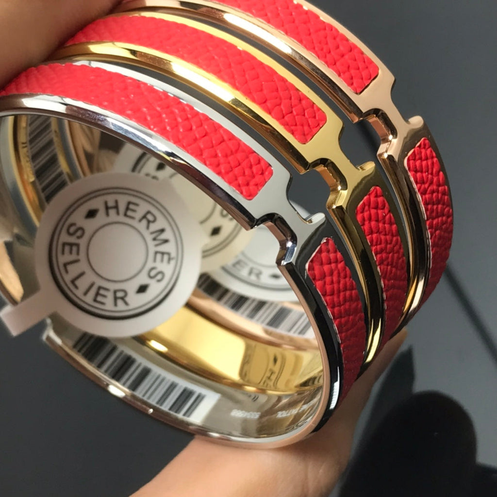 Hermes Olympe Red 18K Gold Bracelet