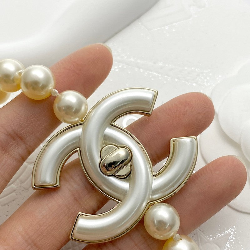 Chanel Pearl Chain 18K Gold Necklace