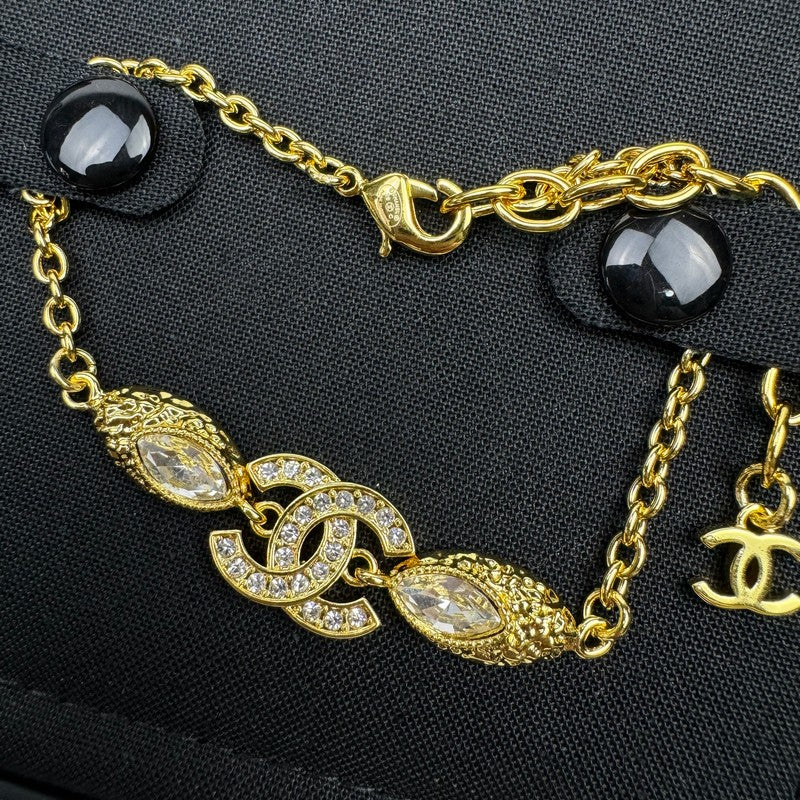 Chanel 26C Diamond Gold 18K Gold Bracelet