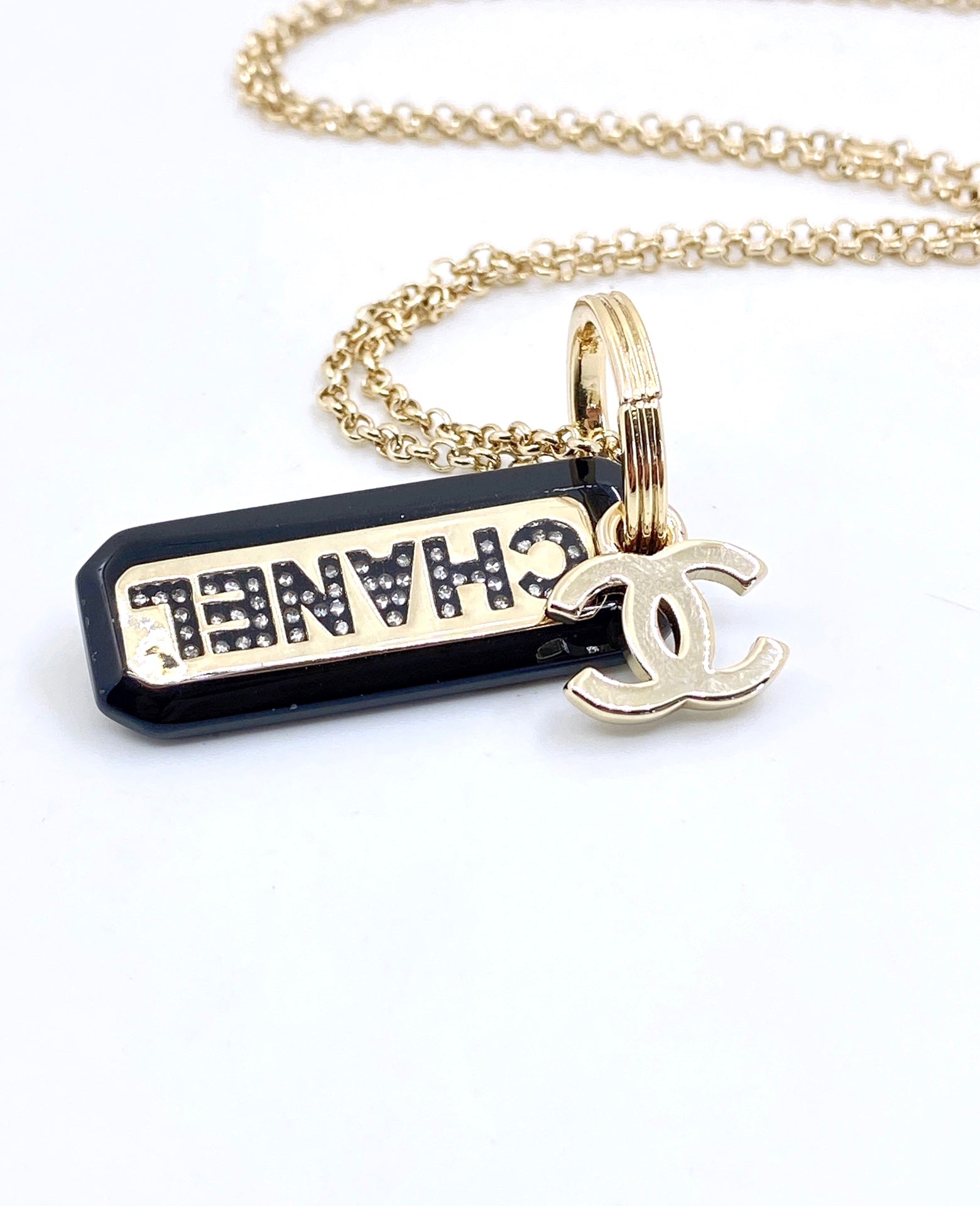 Chanel Black Plate Chain 18K Gold Necklace
