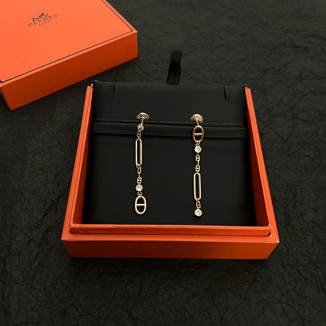 Hermes Chaine D'ancre Chaos 18K Gold Earrings