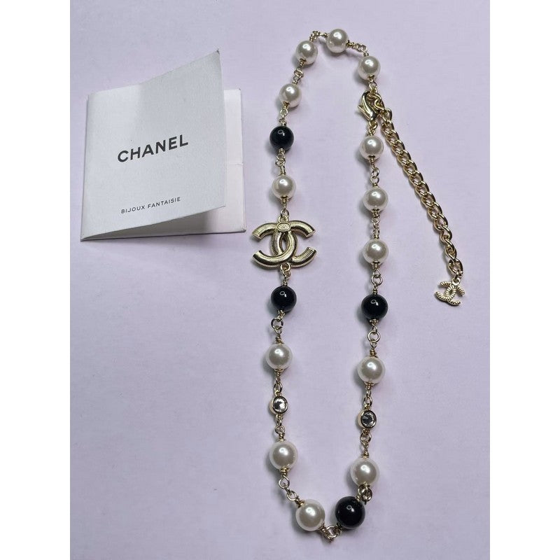 Chanel Black & White Pearls 18K Gold Necklace