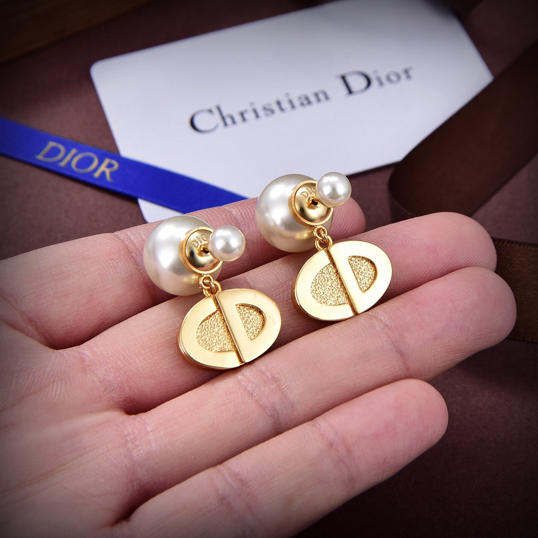 Dior Tribales Pearls 18K Gold Earrings