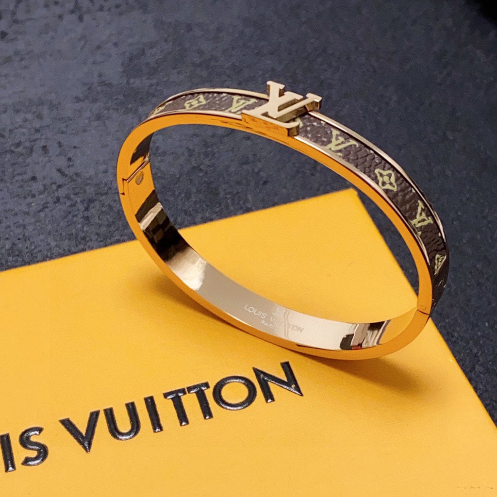 Louis Vuitton Leather Vintage 18K Gold Bracelet