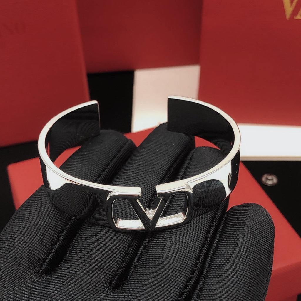 Valentino Cuff 18K Gold Bracelet