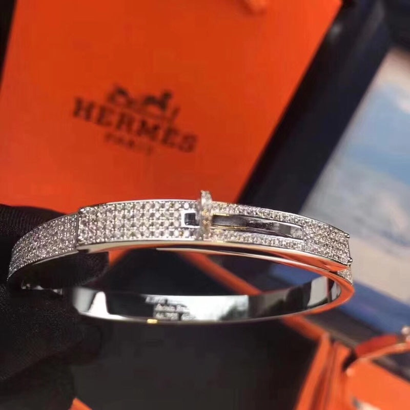 Hermes Kelly Diamonds 18K Yellow Gold Bracelet