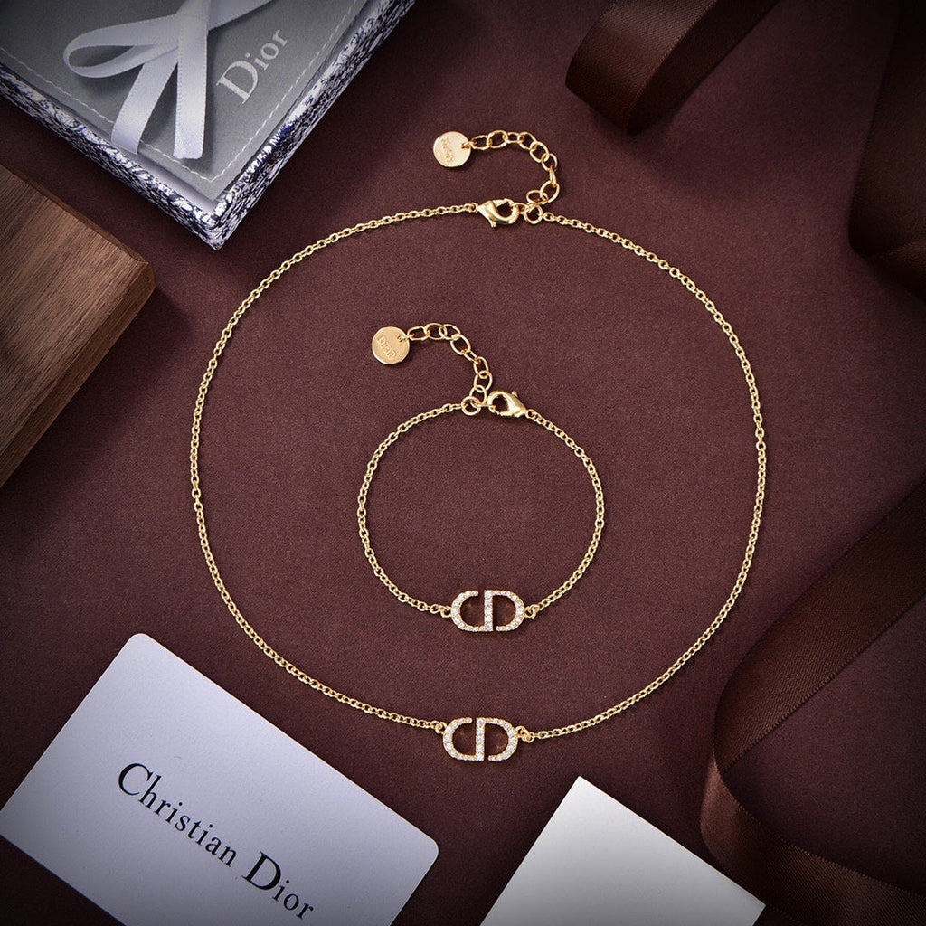 Dior Petit 18K Gold Bracelet