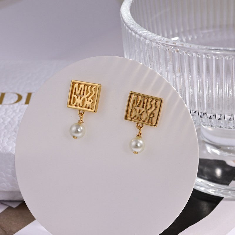 Dior Tribales Miss 18K Gold Earrings